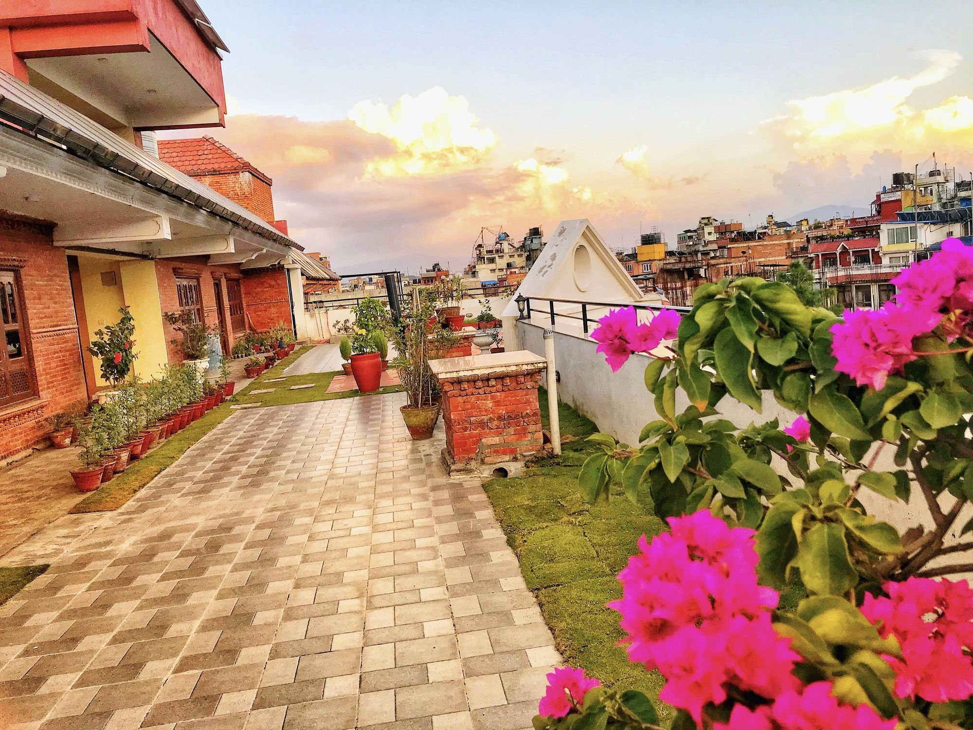 Dom Himalaya Hotel Katmandu Eksteriør billede